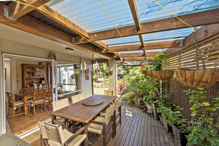 Photo of property in 103 Palm Beach Boulevard, Papamoa Beach, Papamoa, 3118