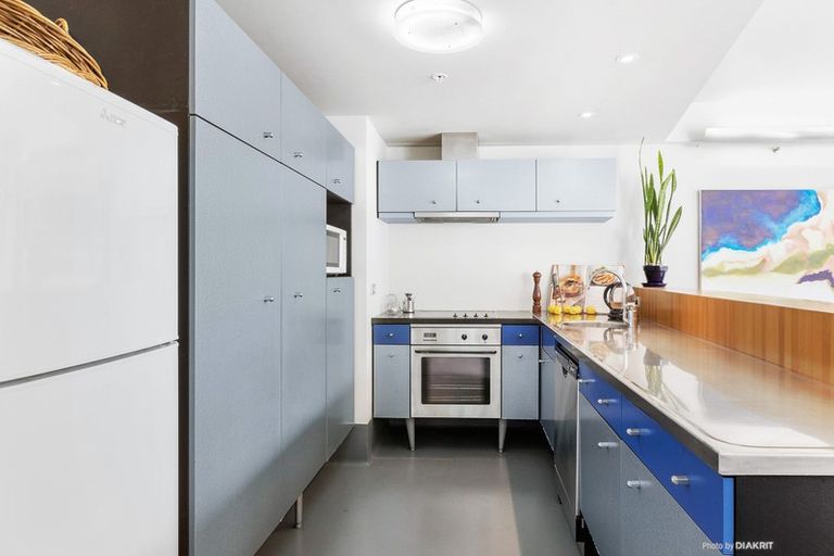 Photo of property in St Pauls Apartments, 59/43u Mulgrave Street, Thorndon, Wellington, 6011