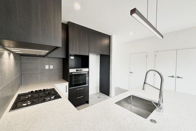 Photo of property in 49 Kairakau Street, Papakura, 2110