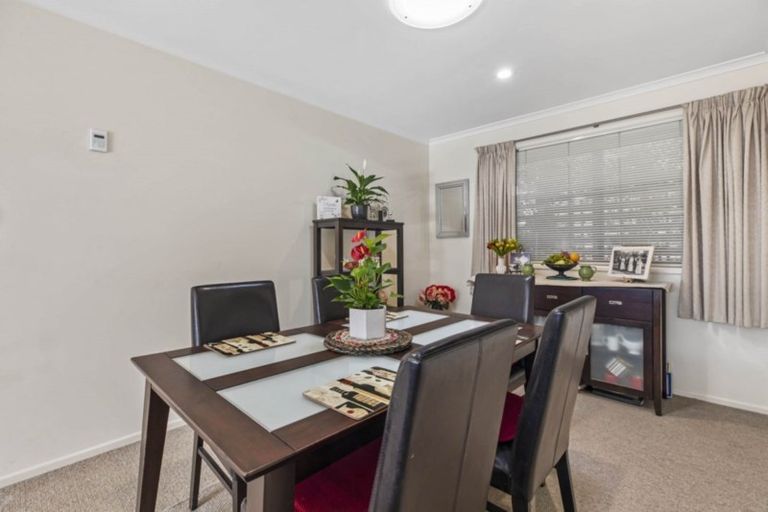 Photo of property in 13 Meachen Terrace, Waiuku, 2123