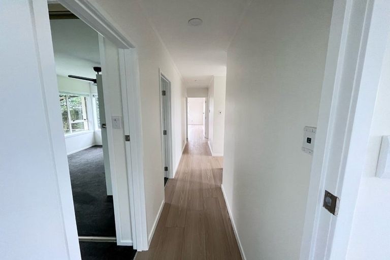 Photo of property in 11 Snowden Place, Opaheke, Papakura, 2113