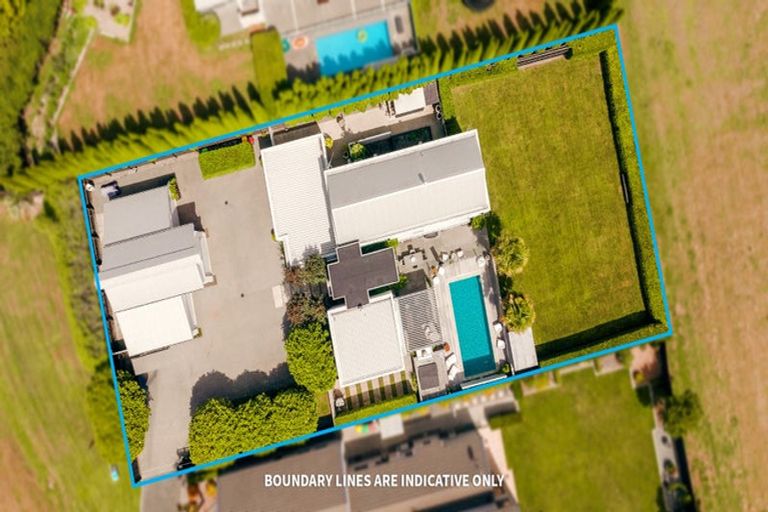 Photo of property in 4 Leabridge Mews, Harewood, Christchurch, 8051