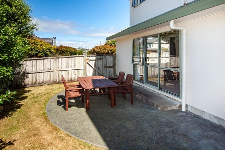 Photo of property in 10 Marford Grove, Churton Park, Wellington, 6037