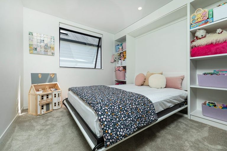 Photo of property in 3 Airmens Lane, Hobsonville, Auckland, 0616