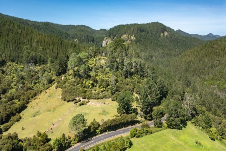 Photo of property in 896a Hikuai Settlement Road, Pauanui, Hikuai, 3579