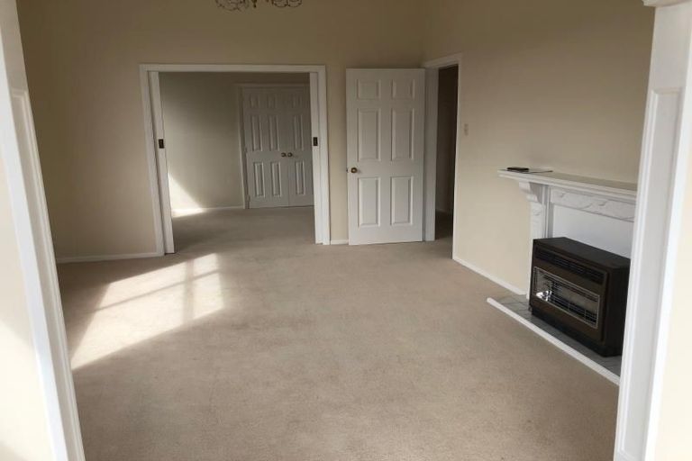 Photo of property in 20 Carrington Street, Mount Cook, Wellington, 6021