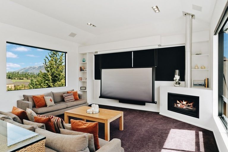 Photo of property in 41 Mcadam Drive, Jacks Point, Queenstown, 9371