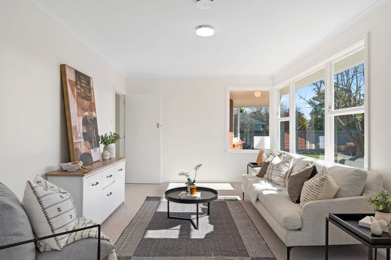 Photo of property in 2 Freebairn Street, Redwood, Christchurch, 8051