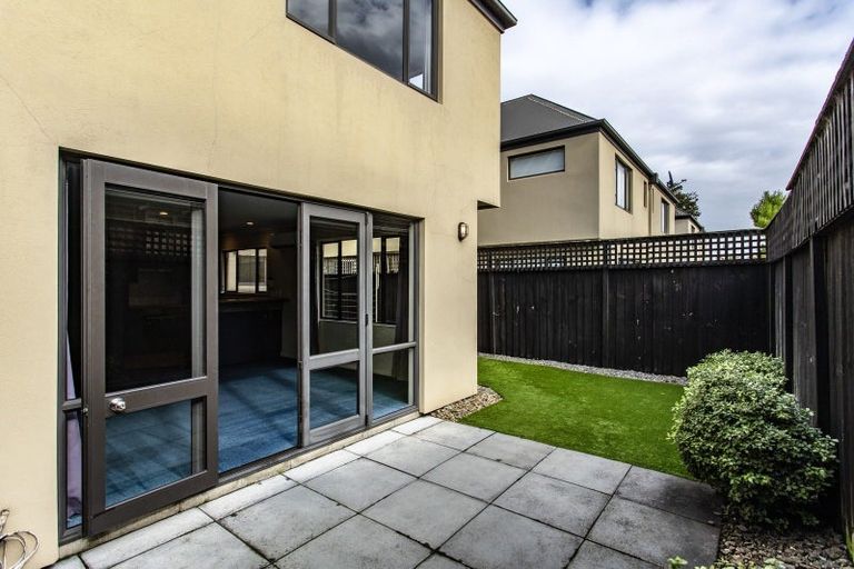 Photo of property in 2/67 Brockworth Place, Riccarton, Christchurch, 8011