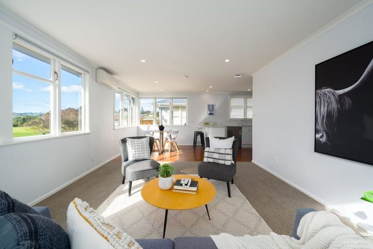 Photo of property in 91 Rangituhi Crescent, Takapuwahia, Porirua, 5022