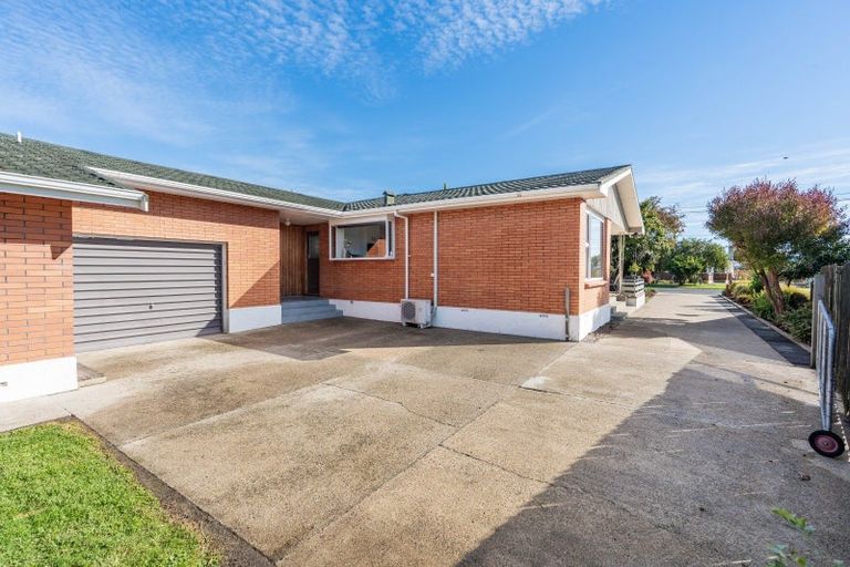Photo of property in 26 Thames Street, Mosgiel, 9024