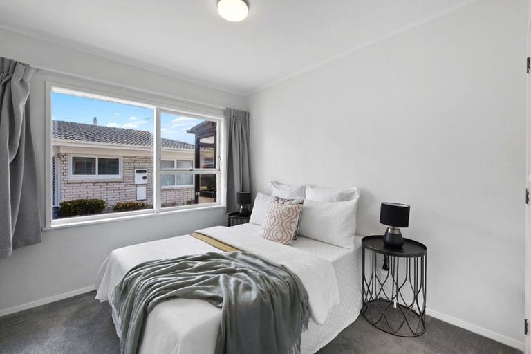 Photo of property in 38b Browns Road, Manurewa, Auckland, 2102