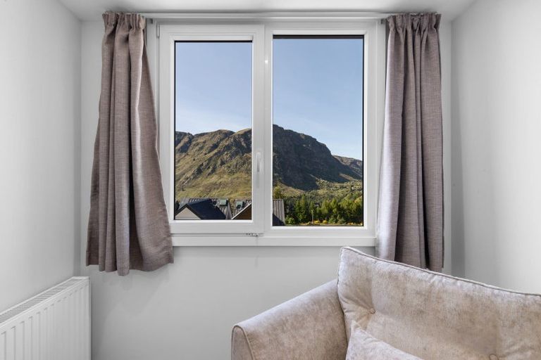 Photo of property in 17/20u George Bullen Lane, Arthurs Point, Queenstown, 9371