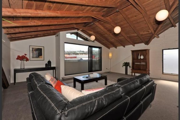 Photo of property in 59u7 Cambridge Terrace, Te Aro, Wellington, 6011