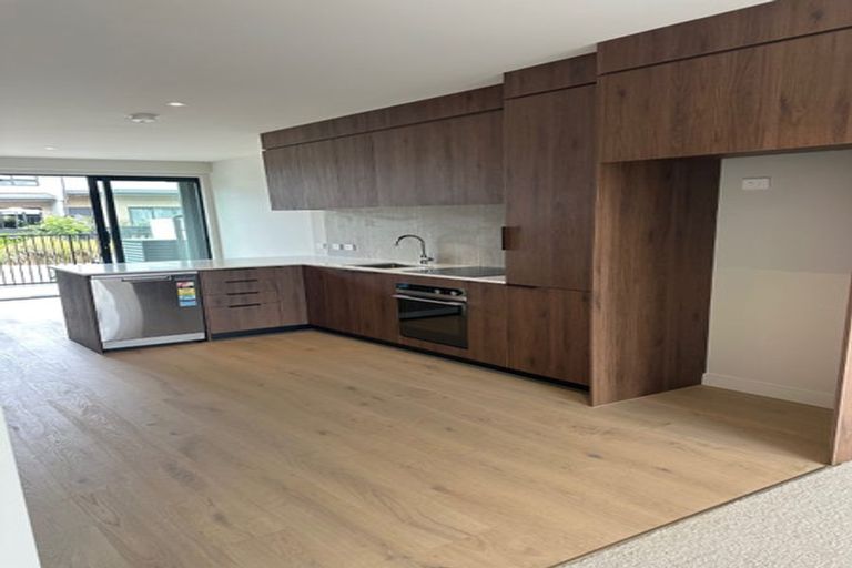 Photo of property in 11b Windlass Street, Long Bay, Auckland, 0630