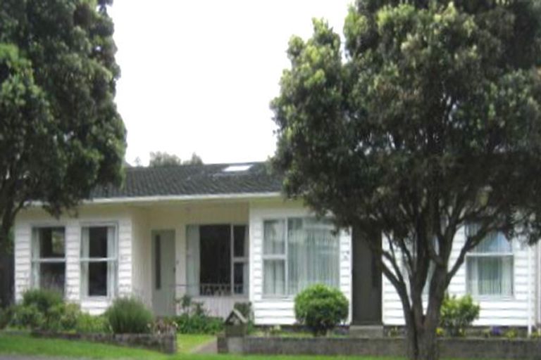 Photo of property in 19 Burnham Street, Seatoun, Wellington, 6022