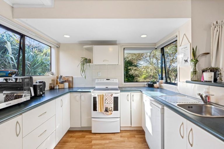 Photo of property in 10a Stillwater Crescent, Stillwater, Silverdale, 0993