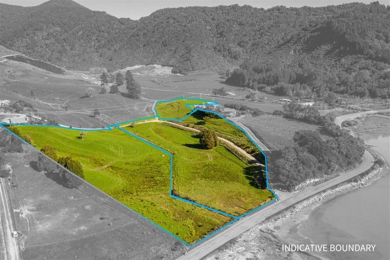 Photo of property in 888 Queen Charlotte Drive, Linkwater, 7281