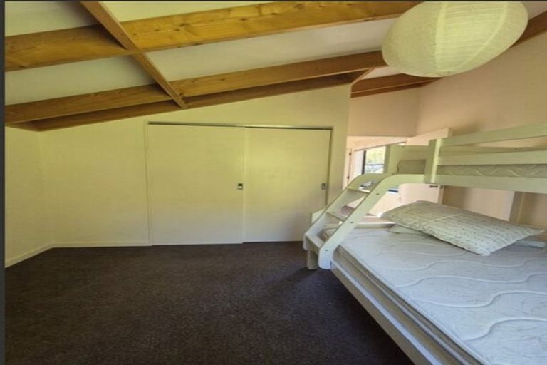 Photo of property in 59 Renown Road, Raumati South, Paraparaumu, 5032