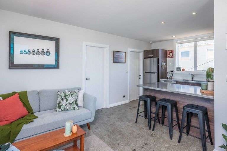 Photo of property in 10/76u Freyberg Street, Lyall Bay, Wellington, 6022