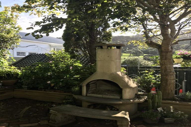 Photo of property in 37 Hall Street, Newtown, Wellington, 6021