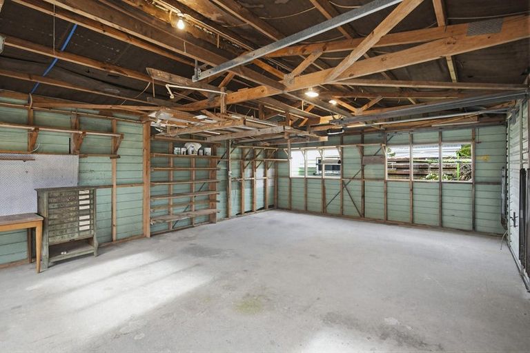 Photo of property in 38 Rimu Street, Waikanae, 5036