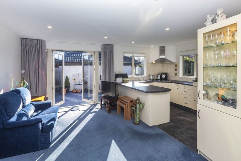 Photo of property in 4 Cherrytree Lane, Spreydon, Christchurch, 8024