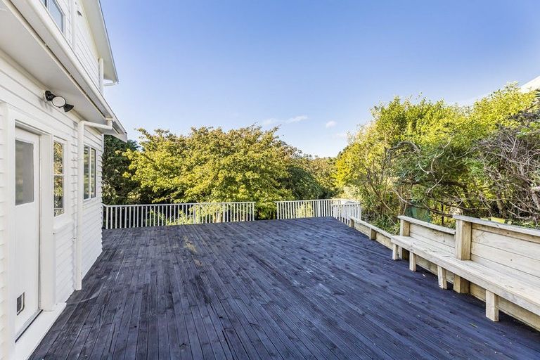 Photo of property in 20 Dominion Park Street, Johnsonville, Wellington, 6037