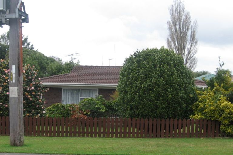 Photo of property in 23c Onslow Road, Papakura, 2110