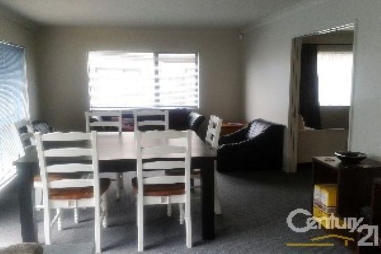 Photo of property in 4 Coachman Drive, Flat Bush, Auckland, 2016