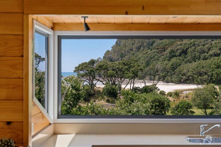 Photo of property in 36 Mountain Vista Place, Pauanui, Hikuai, 3579