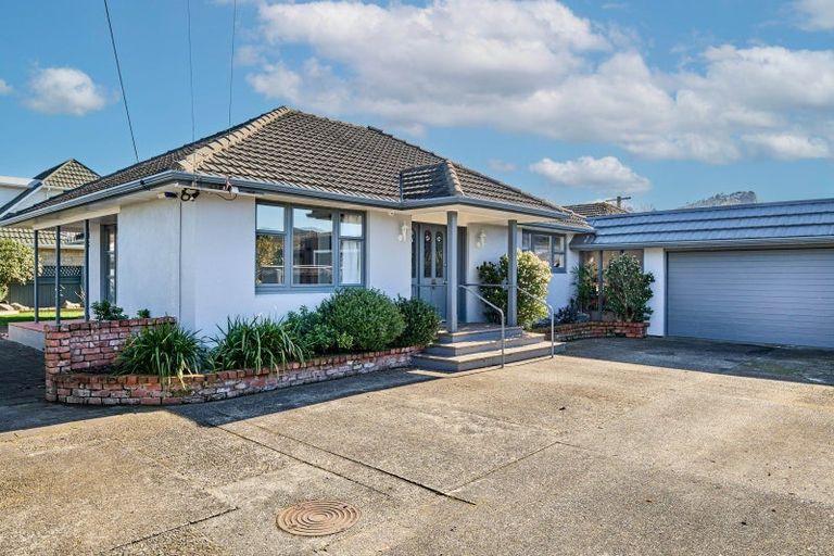Photo of property in 50a Garden Road, Avalon, Lower Hutt, 5011