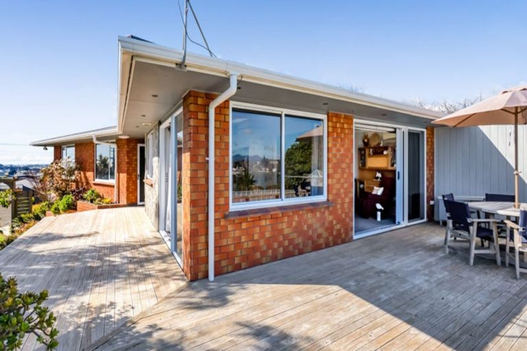 Photo of property in 78 Queens Road, Glen Avon, New Plymouth, 4312