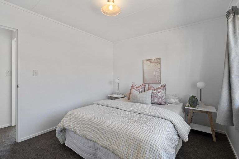 Photo of property in 35 Jupiter Street, Milson, Palmerston North, 4414