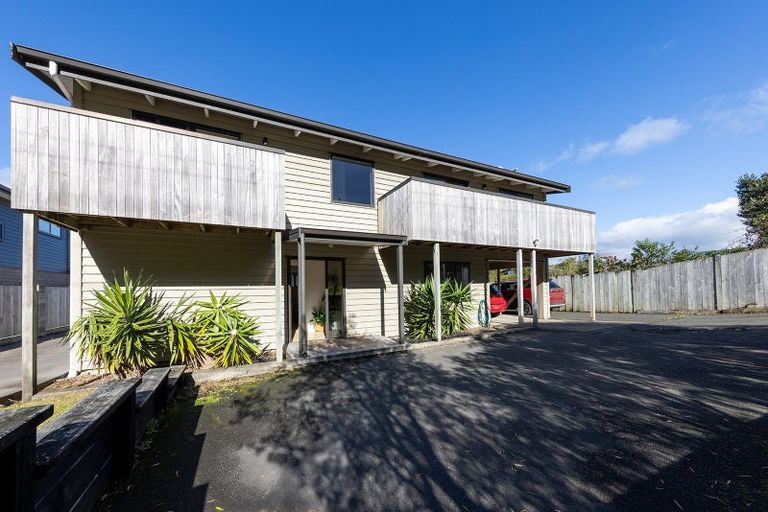 Photo of property in 63a Ocean Beach Road, Tairua, 3508