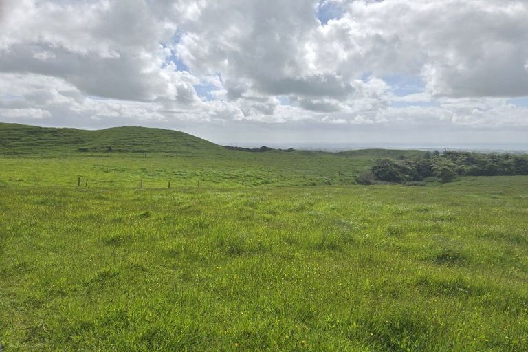 Photo of property in 39 Pat Kingi Drive, Te Kauwhata, 3710