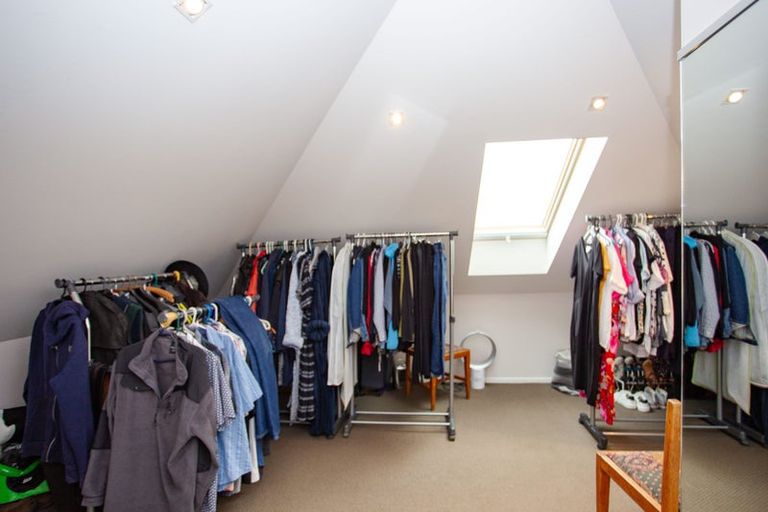 Photo of property in 28 Robert Ross Place, Clendon Park, Auckland, 2103