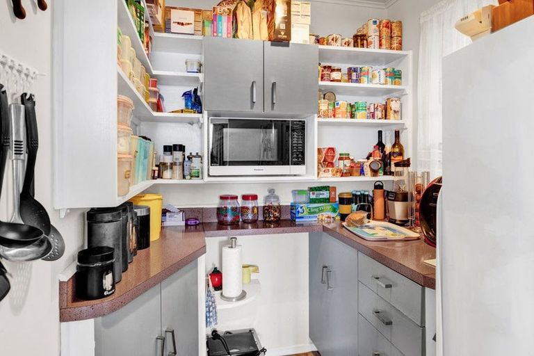 Photo of property in 193 Tasman Street, Opunake, 4616