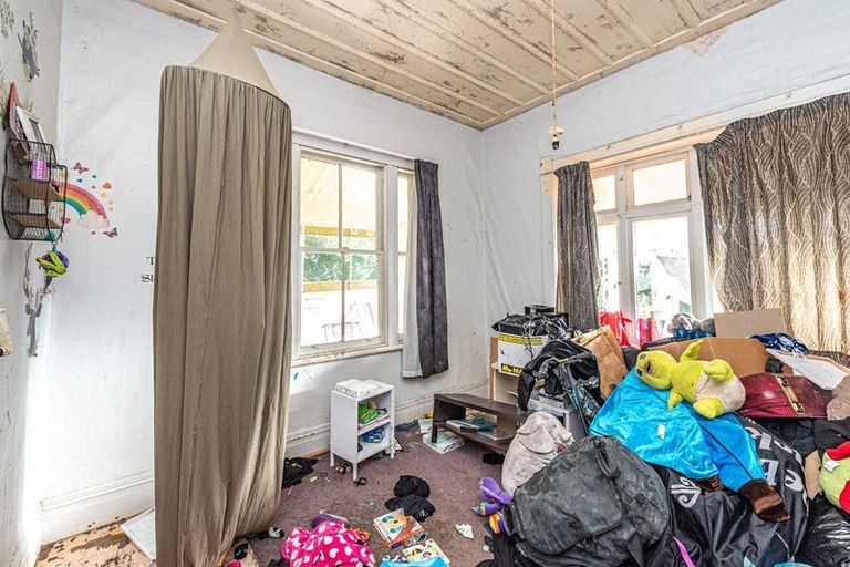 Photo of property in 42 Smith Street, Waverley, 4510