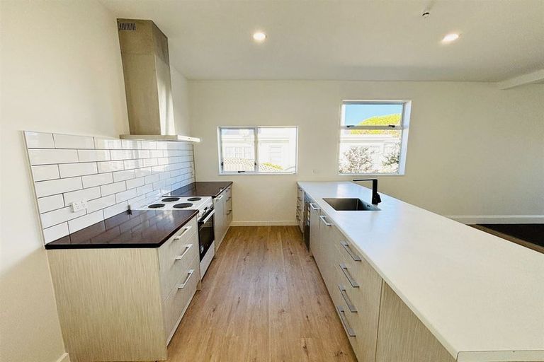 Photo of property in 151 Estuary Road, South New Brighton, Christchurch, 8062