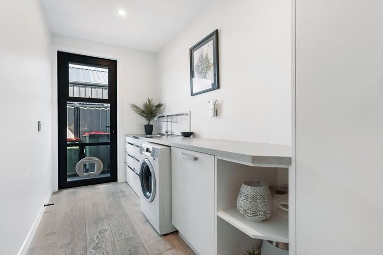 Photo of property in 6 Hortons Way, Cromwell, 9310