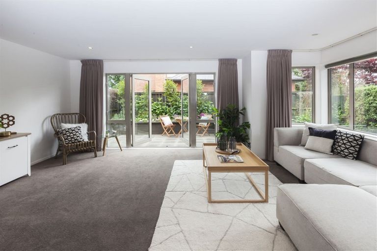 Photo of property in 109 Innes Road, St Albans, Christchurch, 8052