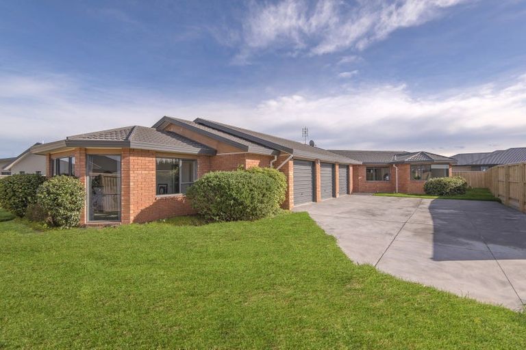 Photo of property in 8 Jillian Lane, Rolleston, 7615