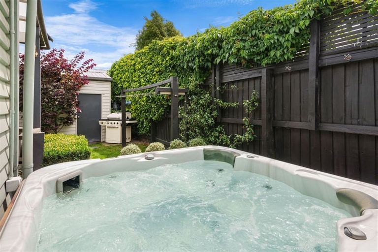 Photo of property in 200 Cranford Street, St Albans, Christchurch, 8014