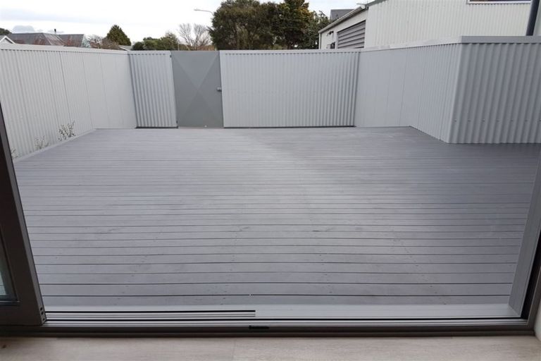 Photo of property in 643 Gloucester Street, Linwood, Christchurch, 8062