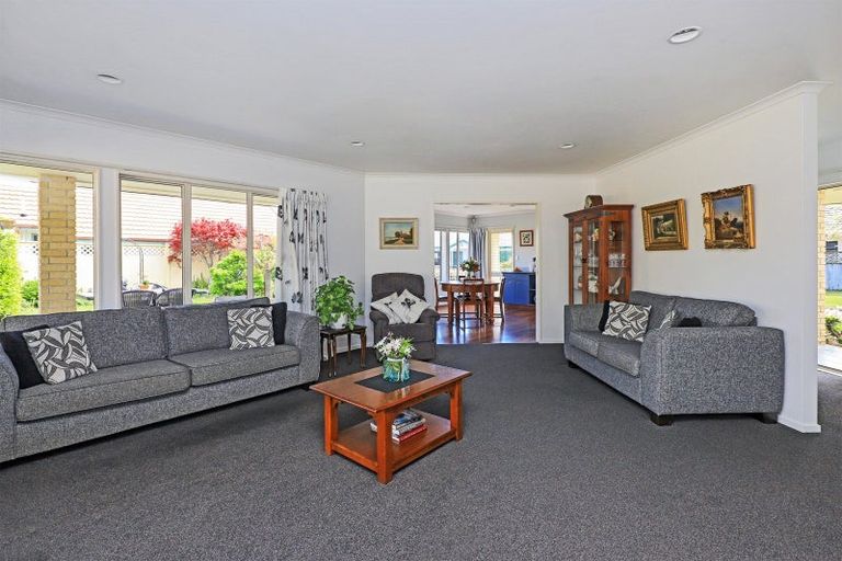 Photo of property in 22 Brompton Drive, Taradale, Napier, 4112