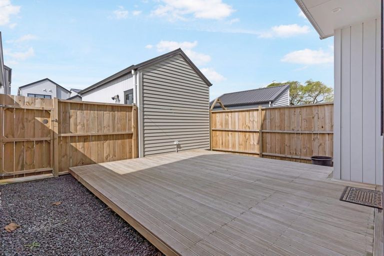 Photo of property in 139 Grove Road, Papakura, 2110