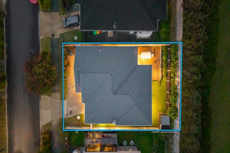 Photo of property in 30 Accolage Boulevard, Kumeu, 0810