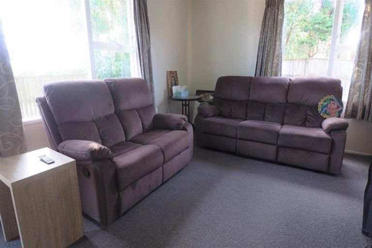 Photo of property in 29 Racecourse Road, Waiuku, 2123