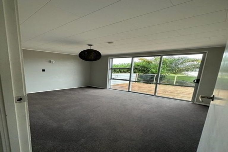 Photo of property in 105 Wharf Road, Port Albert, Wellsford, 0973